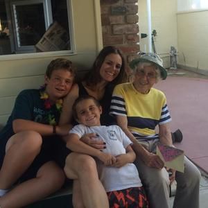 Meet your Posher, Pamela